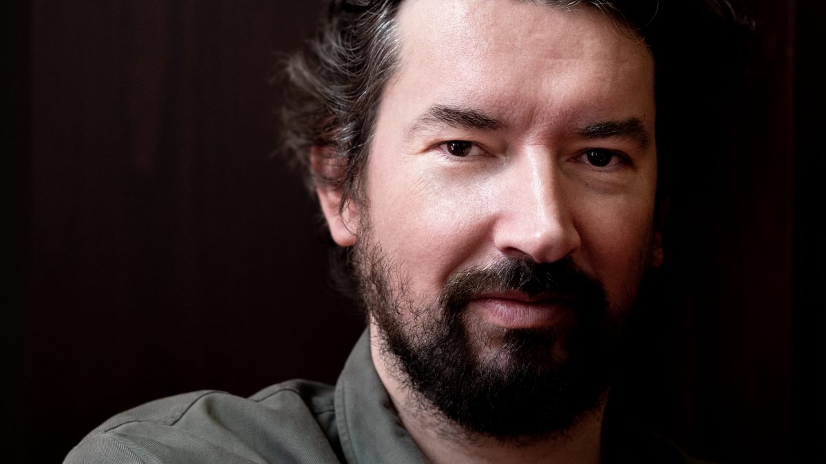 Entrevista Pedro Aguilera (Splendid Hotel: Rimbaud en África)