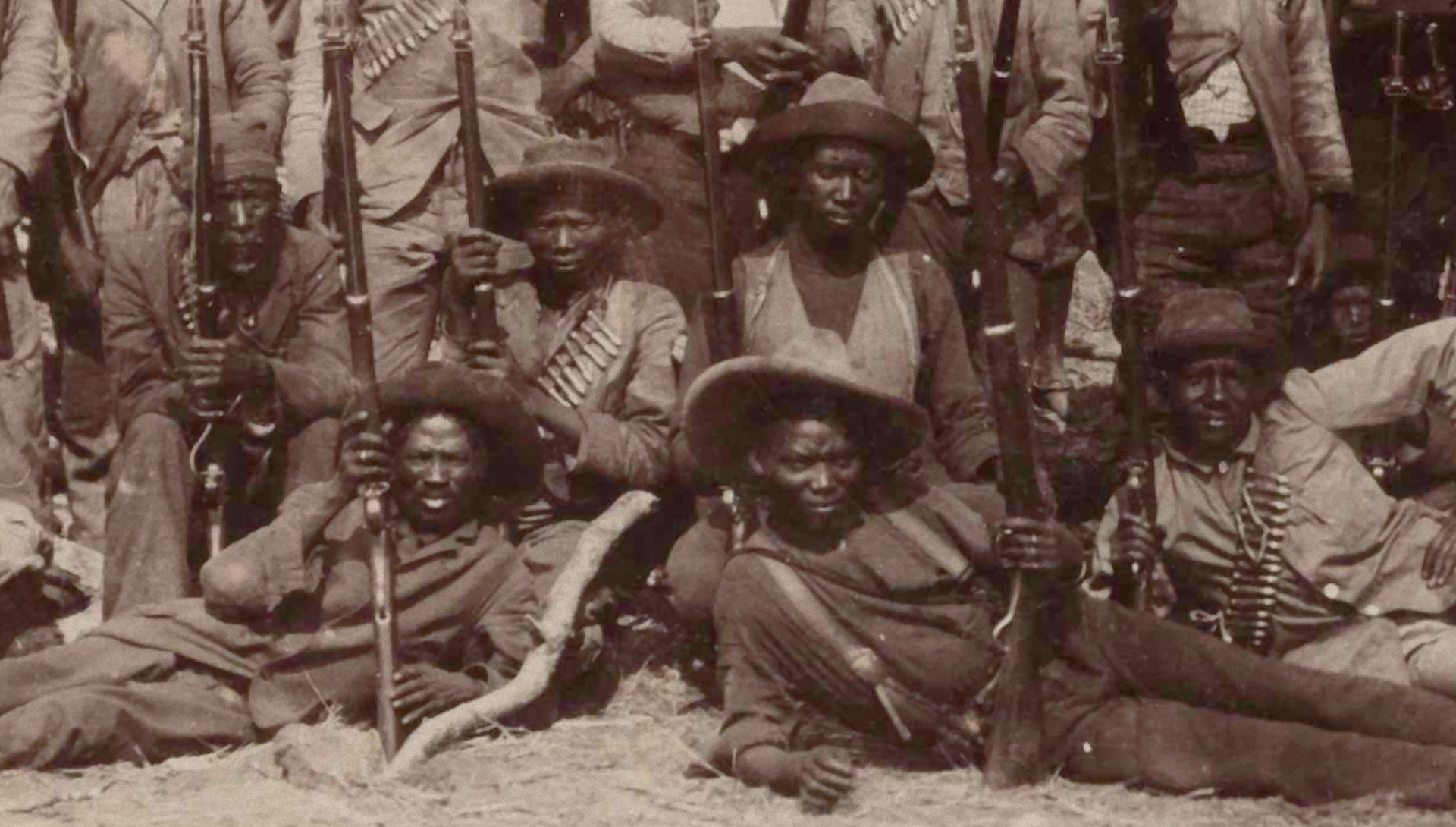 A Story from Africa. Caimán Ediciones