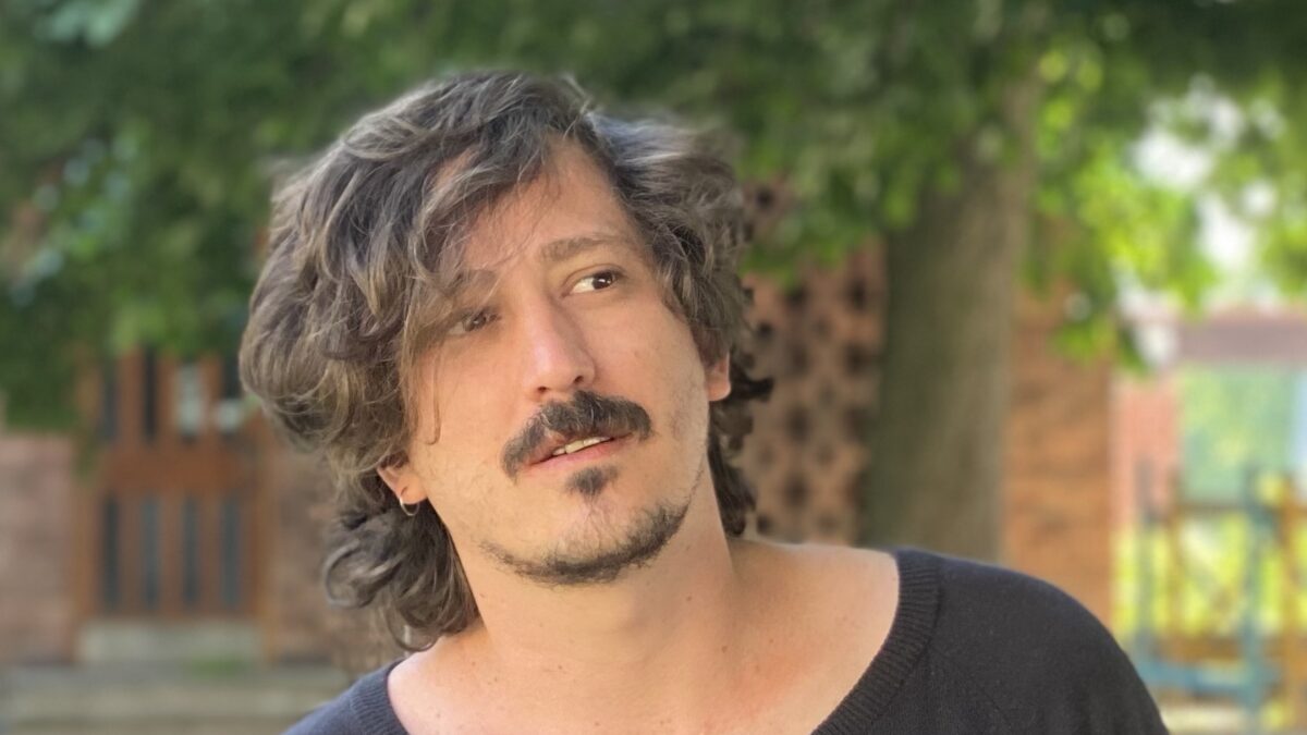 Entrevista Simón Mesa Soto (versión ampliada de Caimán CdC nº 209)