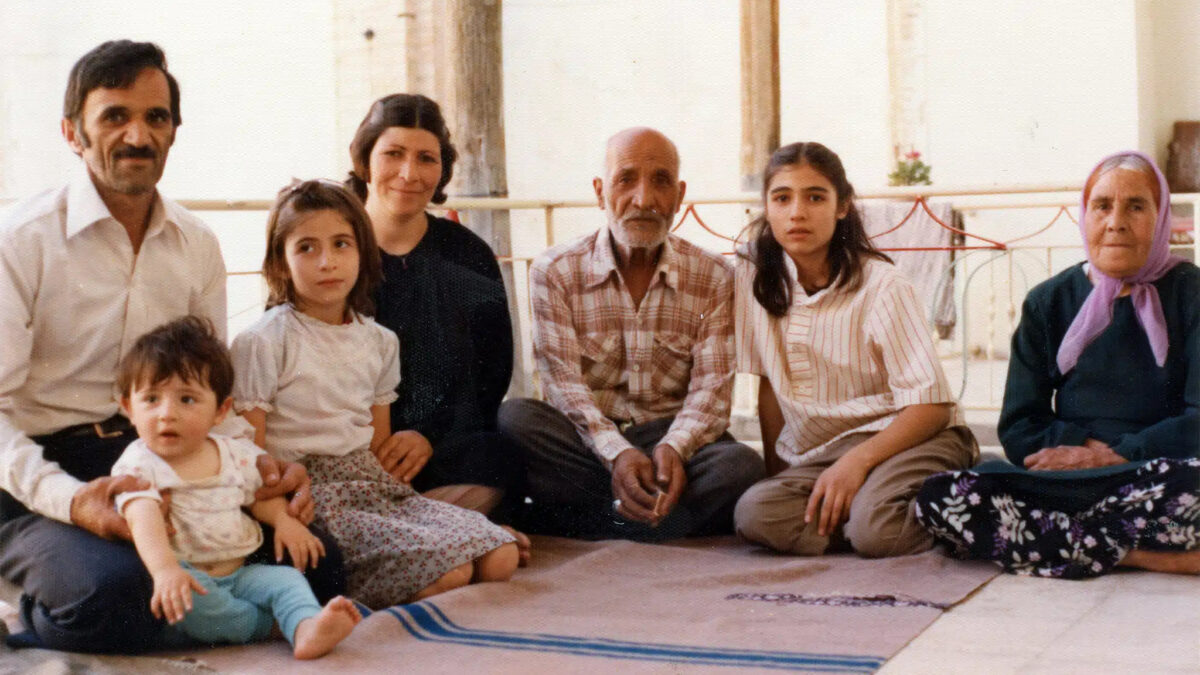 Ensayos para una revolución (Pegah Aharangani). SEMINCI 2026 – Tiempo de Historia